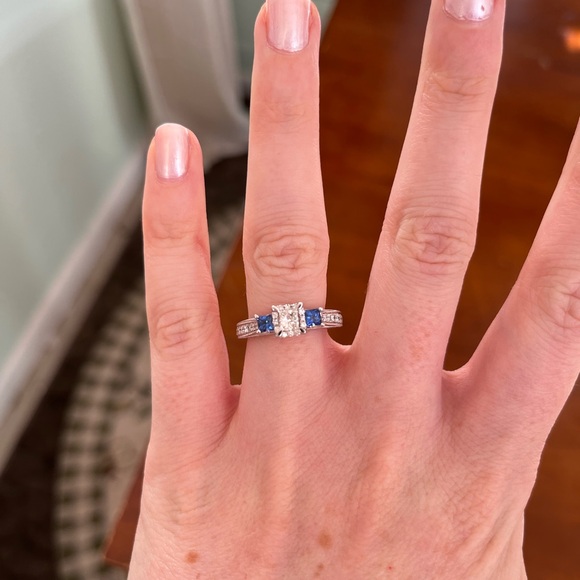 Diamond and Sapphire Engagement Ring! (Brand new, never worn or proposed with!) - Picture 4 of 11